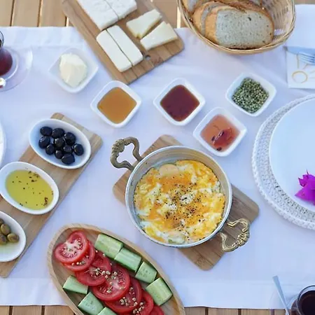 Tsira Hotell Mesudiye (Datca)