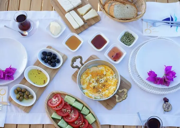 Tsira Hotel Mesudiye (Datca)